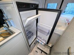 HYMER/ERIBA Camper Van Grand Canyon S 600 ALLRAD, AUFSTELLDA