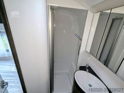 HOBBY Prestige 560 WLU FUßBODENERWÄRMUNG, 2000Kg uvm.