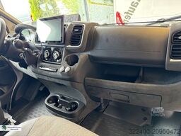 BÜRSTNER Campeo TD 676 G SAT-Antenne, 240 Ah Lithium