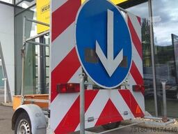 AVS Verkehrsleittafel Baustellenanhänger 750kg