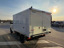 Piaggio Porter NPE con furgonatura in lega leggera