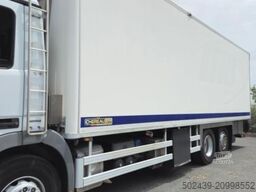 Mercedes-Benz Actros 2532