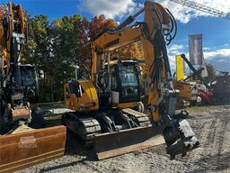 LIEBHERR R914 Compact