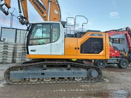 LIEBHERR R930