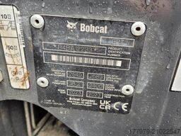 BOBCAT E27