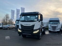 IVECO AD200X40 HR OFF