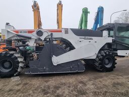 Wirtgen WR 2400