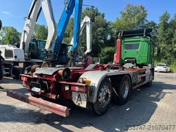 Mercedes-Benz Antos 2543