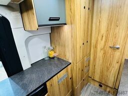 KARMANN Dexter 595 Modell 2026 - Hubbett Heckbad 83.530¤