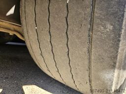 Krone SD Mega 4 units, Lifting axle A