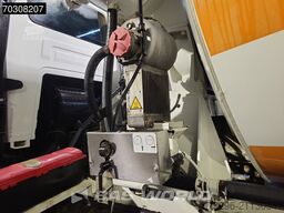 Renault C 380 T 8X4 9m3 Liebherr 904 FL mixer Steelsusp...
