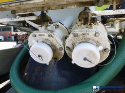 DAF LF 250 4x2 Whale vacuum tank 8 m3
