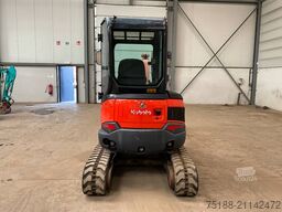 Kubota U 27-4