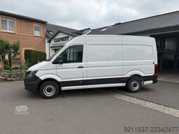 VW Crafter Kasten L3H3  FWD AHK 3,00kg möglich