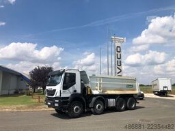 IVECO Trakker 450 AD410T15