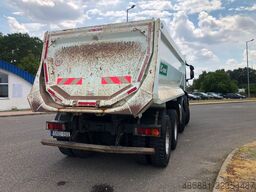 IVECO Trakker 450