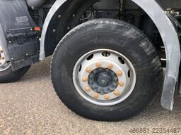 IVECO Trakker 450