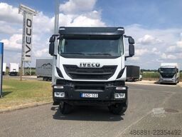 IVECO Trakker 450
