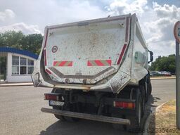 IVECO Trakker 450
