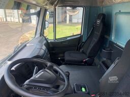 IVECO Trakker 450
