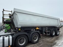 SCHMITZ CARGOBULL SKI 18/Kippmulde Stahl-Stahl/2-Achsen/Luft-Lift