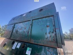  Container for glass and metal