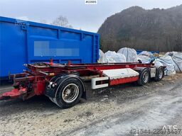 Istrail hooklift trailer