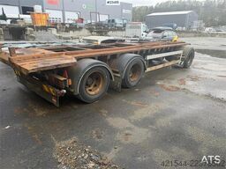 Kaupe 3 akslet hook trailer with tipper for sale as a re