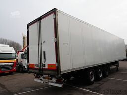 Schmitz Cargobull Refrigerated trailer