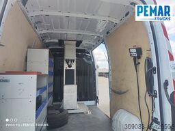 RENAULT MASTER 2.3 DCI CESTA ELEVADORA