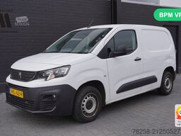 Peugeot Partner 1.2 PureTech Benzine! - Airco - Navi - ...