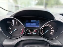 FORD Kuga Titanium  2,0 Ltr. - 120 kW TDCi 4x4 Allrad
