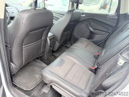 FORD Kuga Titanium  2,0 Ltr. - 120 kW TDCi 4x4 Allrad