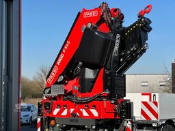 Volvo FH 500 6x2 Containerpritsche mit FASSI 545RA.2.28