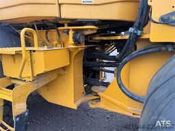 Volvo L90G Wheel Loader – Low Hours – Bucket and Pallet