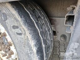 Schmitz Cargobull Curtainsider Mega