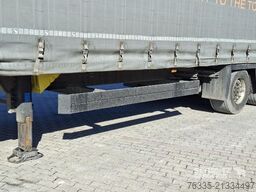Schmitz Cargobull Curtainsider Mega