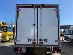 MERCEDES-BENZ ATEGO 821 L Kühlkoffer 4,30 m LBW 1 T*MITSUBISHI