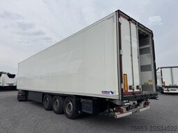 Schmitz Cargobull SKO 24 Rohrbahn Carrier Vector HE 19