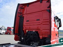 MAN TGX 18.520 Low Deck D30 Retarder Standkl.  MIETE