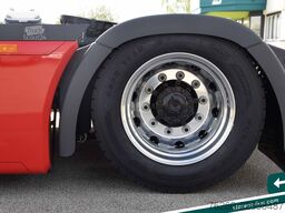 MAN TGX 18.520 Low Deck D30 Retarder Standkl.  MIETE
