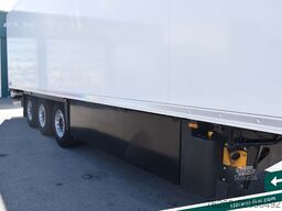 SCHMITZ CARGOBULL ThermoKing SLXi300 Doppelstock Ferry Lash. FP60