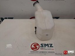 Caterpillar Window washer tank Caterpillar