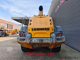Liebherr L586 Wage!