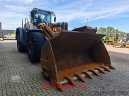 Liebherr L586 Wage!