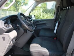 VOLKSWAGEN T6.1 Transporter Kasten lang FWD / Klima / PDC