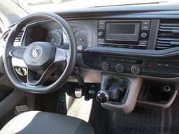 VOLKSWAGEN T6.1 Transporter Kasten lang FWD / Klima / PDC