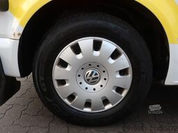 VOLKSWAGEN T5 Transporter Hochdach lang/KTW/Klima/FN: A76