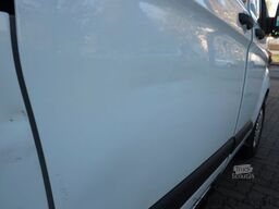 FORD 1. Hand / Klima / Tempomat / FN: 22