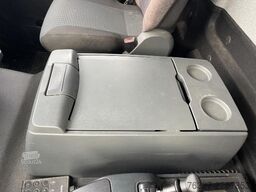 MAN TGL 12.250 4X2 BL